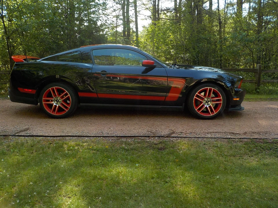 2012 Ford S197 Mustang Boss 302 - Image 5 of 31