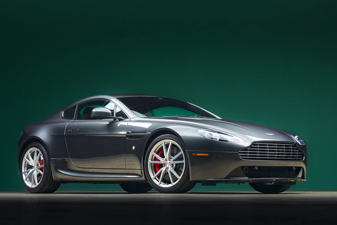 2013 Aston Martin V8 Vantage (2006-2017) - Image 1 of 31