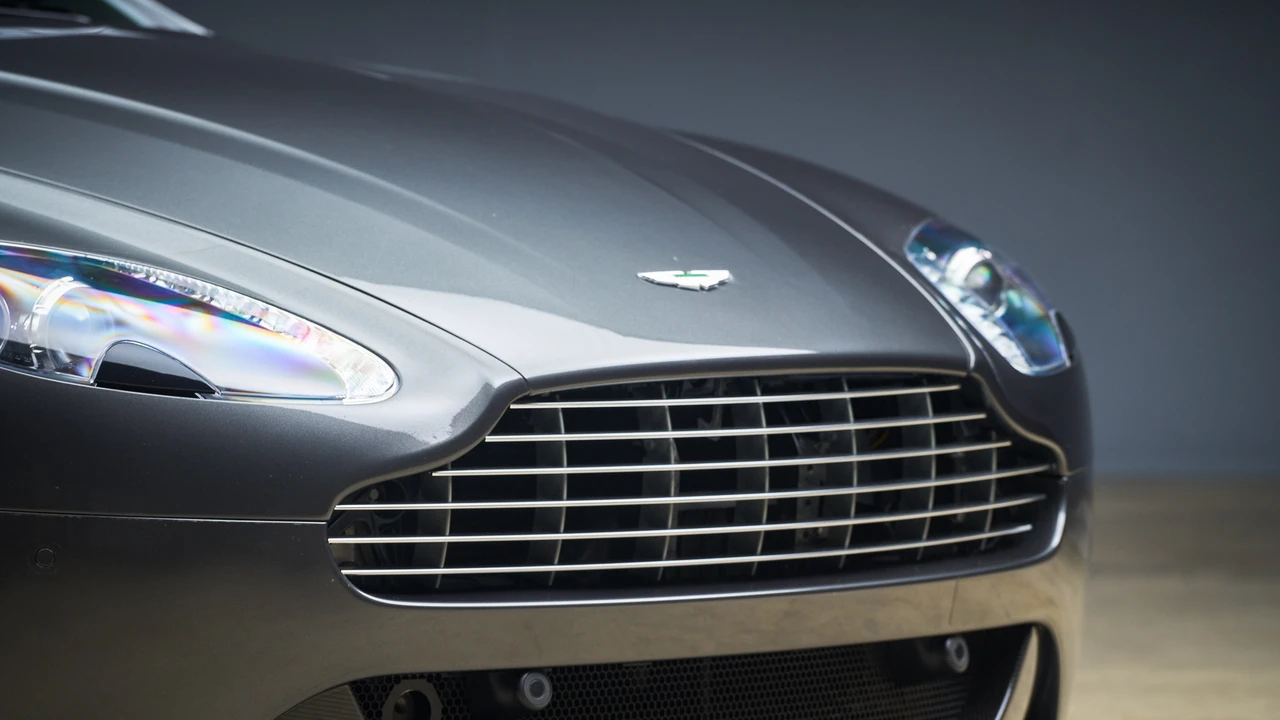 2013 Aston Martin V8 Vantage (2006-2017) - Image 29 of 31