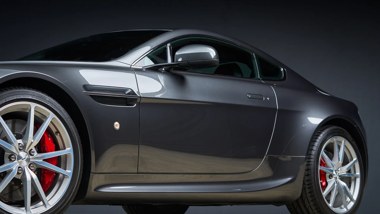 2013 Aston Martin V8 Vantage (2006-2017) - Image 16 of 31