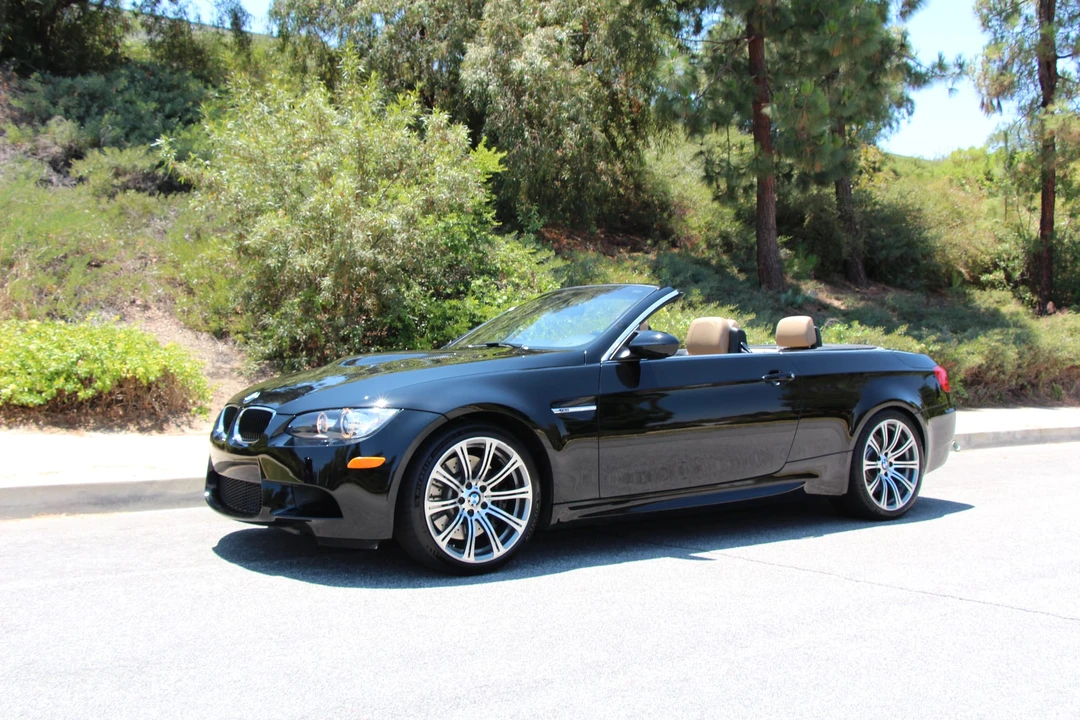 2013 BMW E93 M3 Convertible - Image 4 of 31