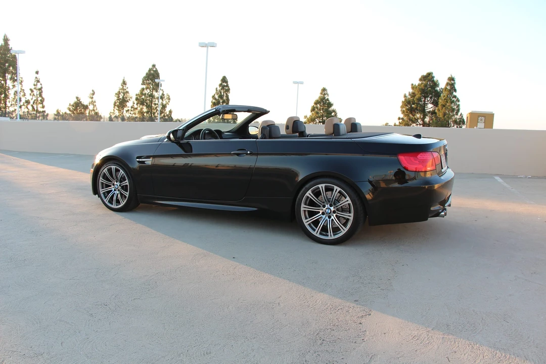 2013 BMW E93 M3 Convertible - Image 28 of 31