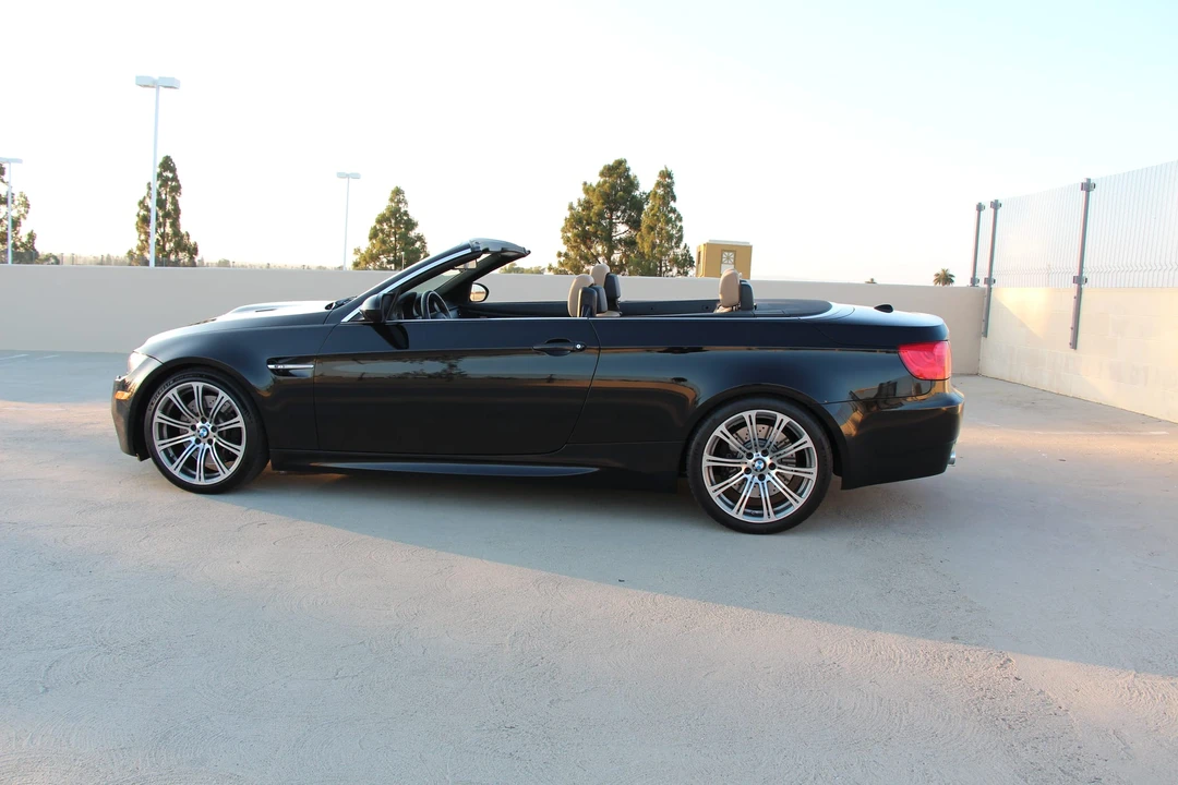 2013 BMW E93 M3 Convertible - Image 27 of 31