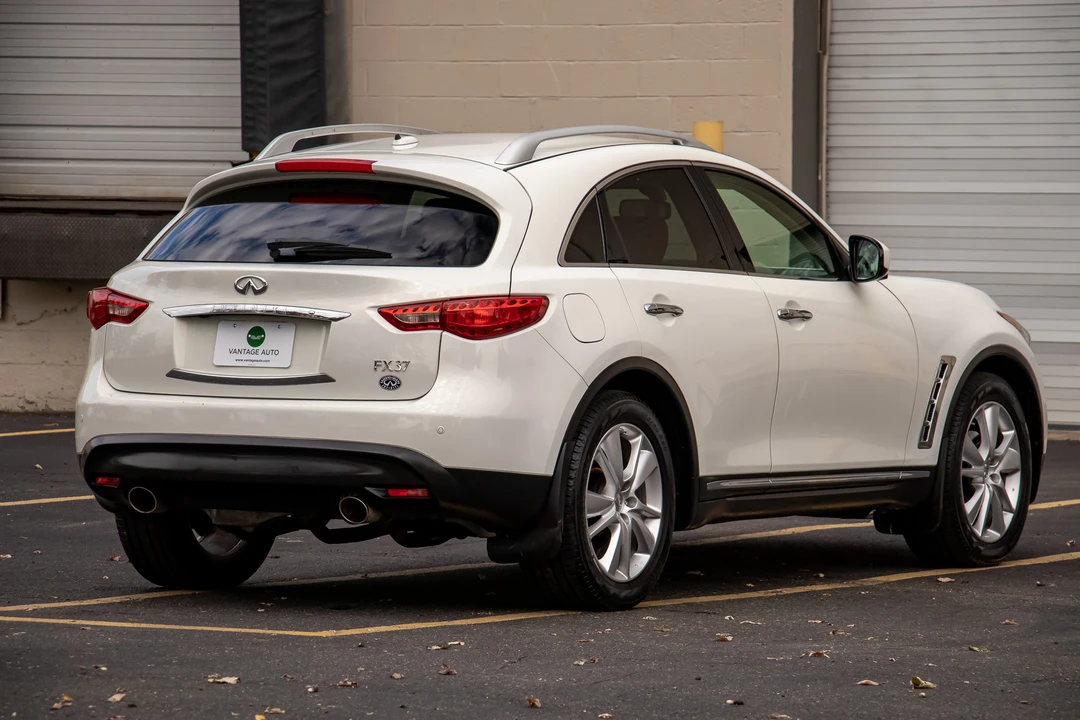 2013 Infiniti FX/QX 2nd Gen - Image 12 of 31