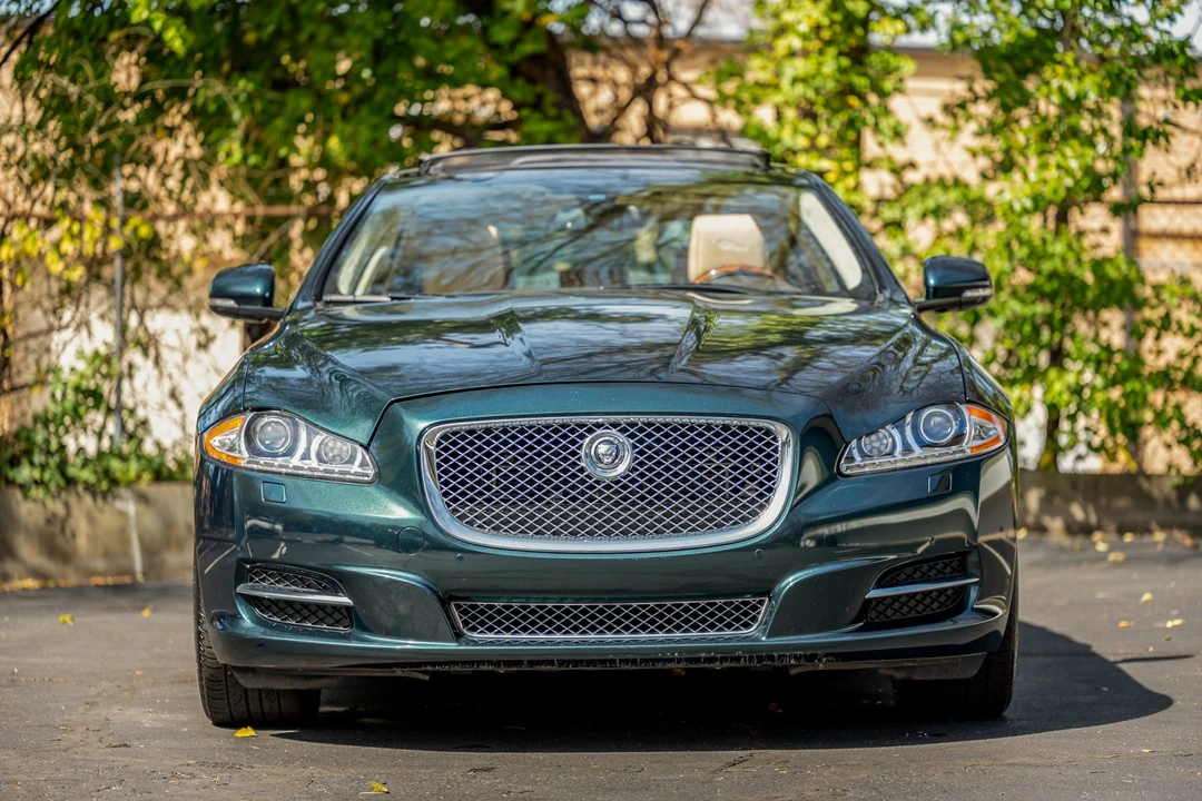 2013 Jaguar X351 XJ - Image 2 of 31