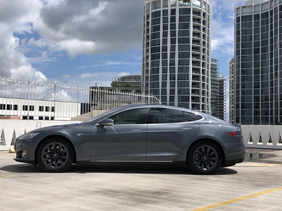 2013 Tesla Model S - Image 6 of 31