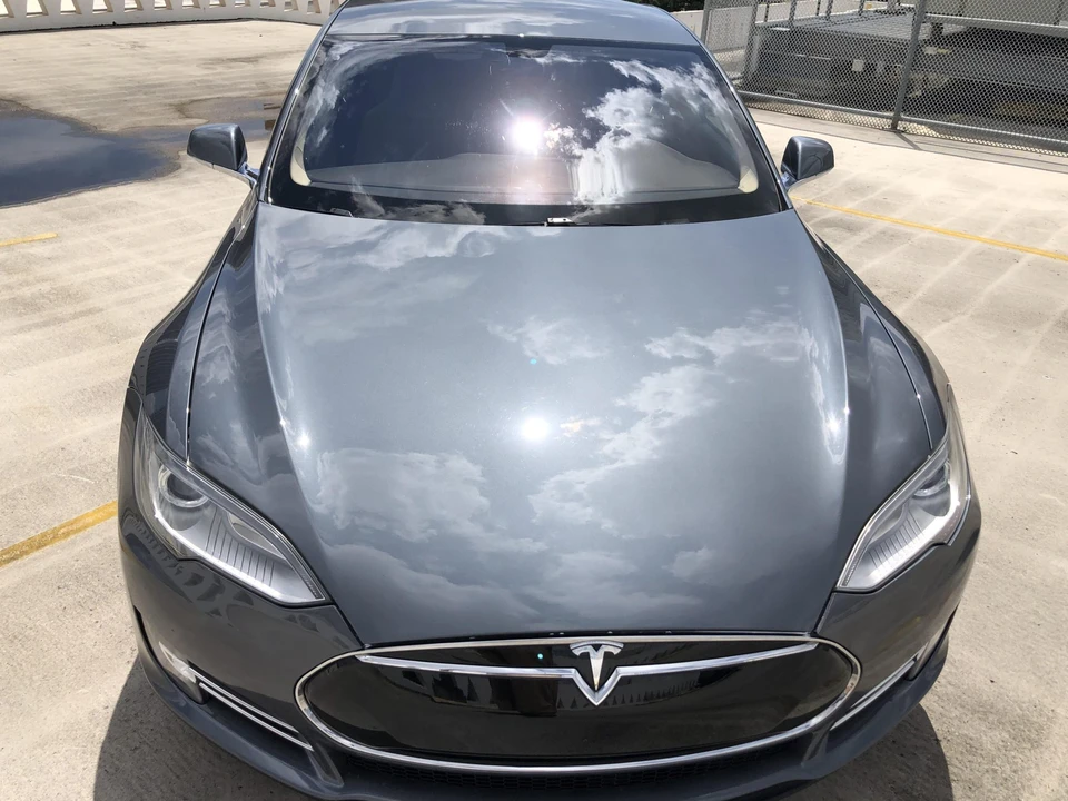 2013 Tesla Model S - Image 28 of 31