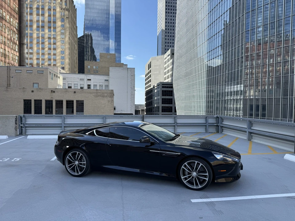2014 Aston Martin DB9 - Image 16 of 31