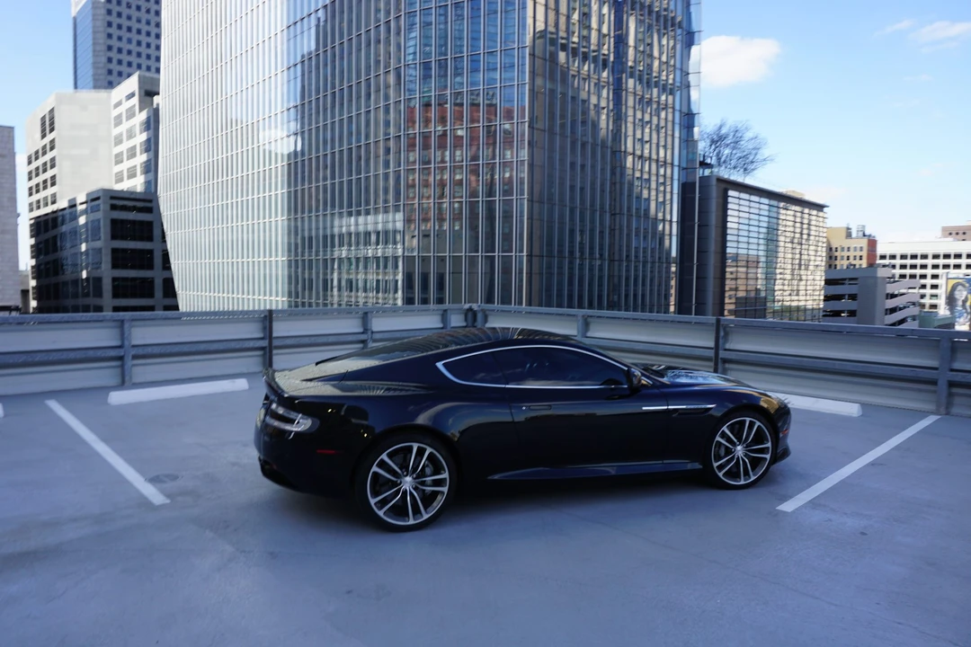2014 Aston Martin DB9 - Image 12 of 31