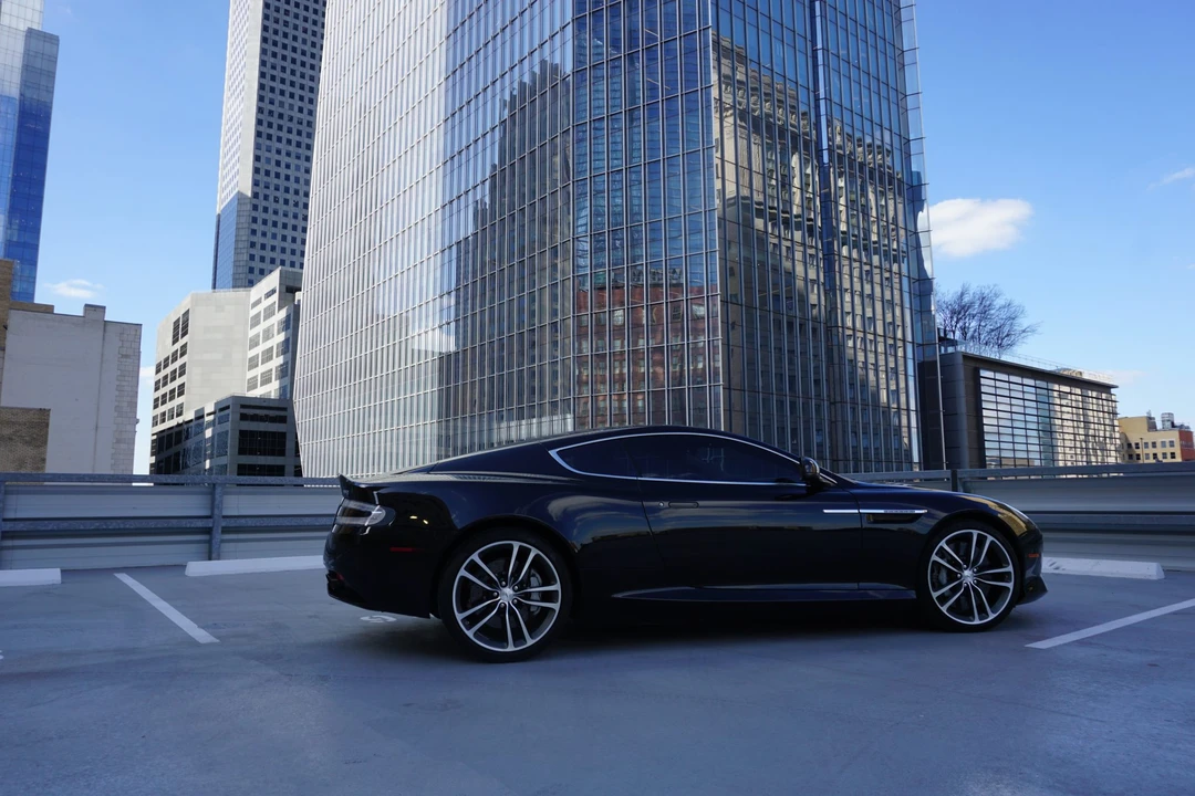 2014 Aston Martin DB9 - Image 13 of 31