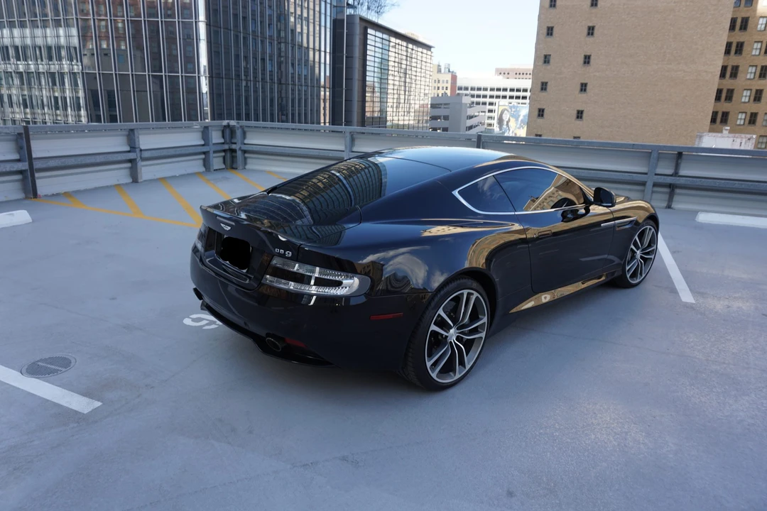 2014 Aston Martin DB9 - Image 10 of 31