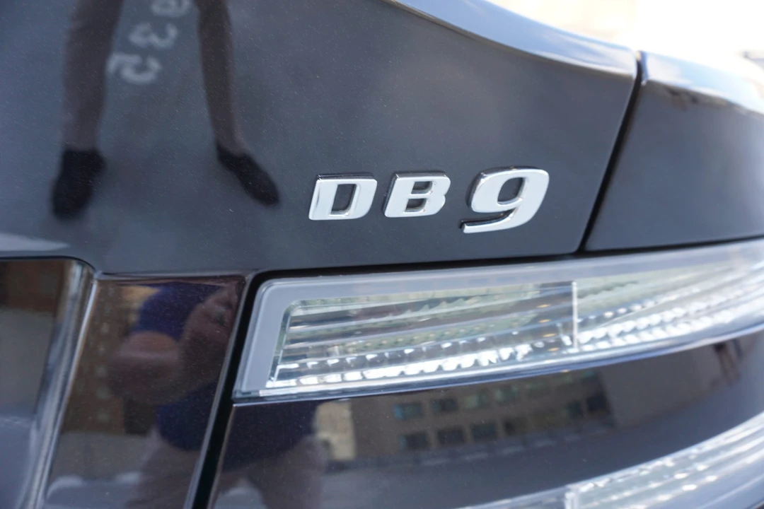 2014 Aston Martin DB9 - Image 28 of 31