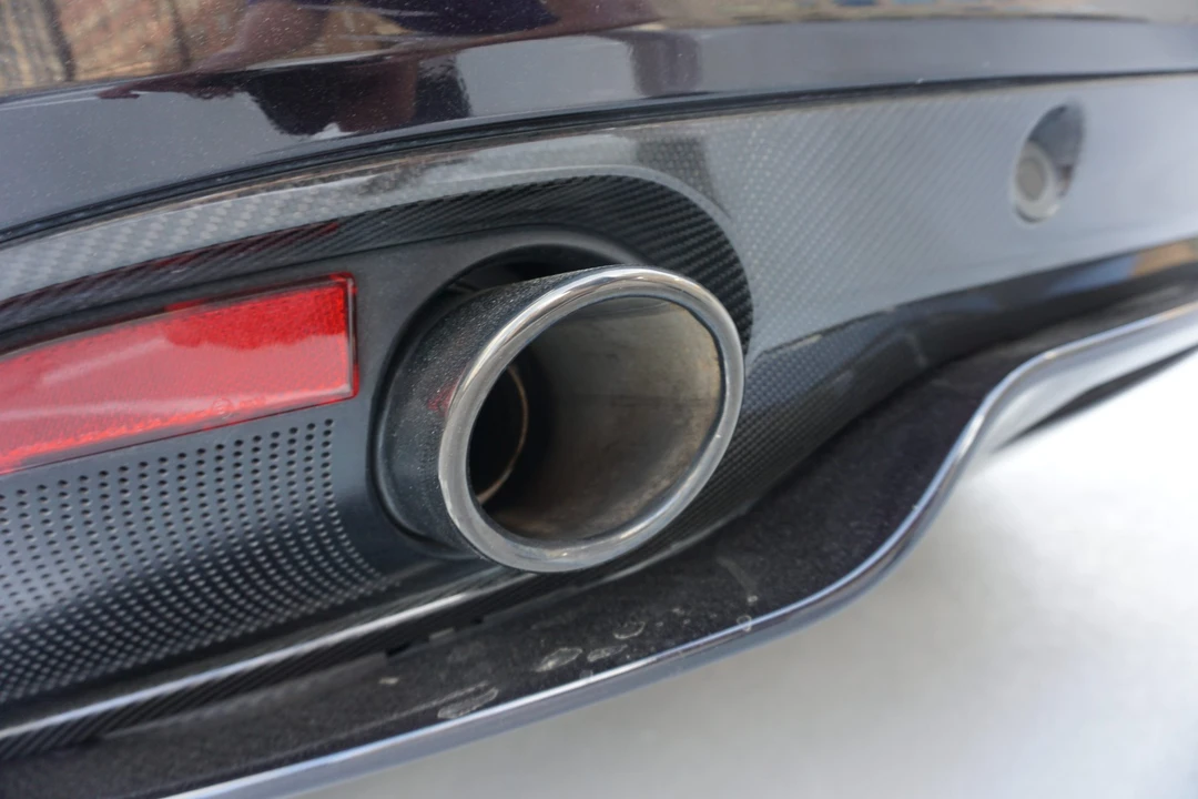 2014 Aston Martin DB9 - Image 25 of 31