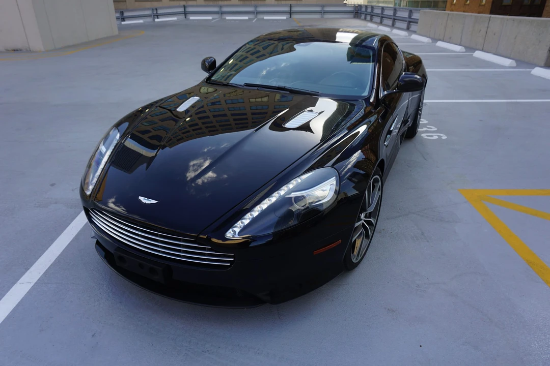 2014 Aston Martin DB9 - Image 2 of 31