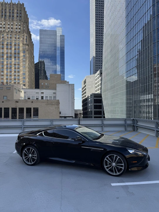 2014 Aston Martin DB9 - Image 17 of 31