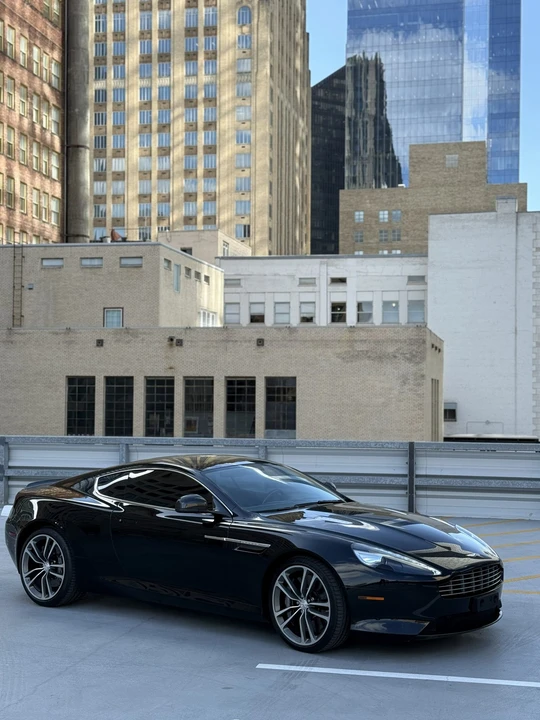 2014 Aston Martin DB9 - Image 18 of 31