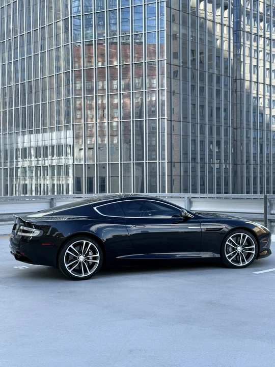 2014 Aston Martin DB9 - Image 15 of 31