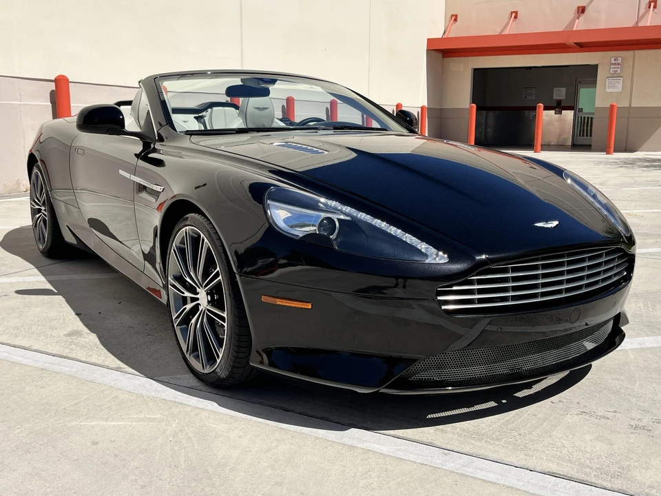 2014 Aston Martin DB9 - Image 9 of 31