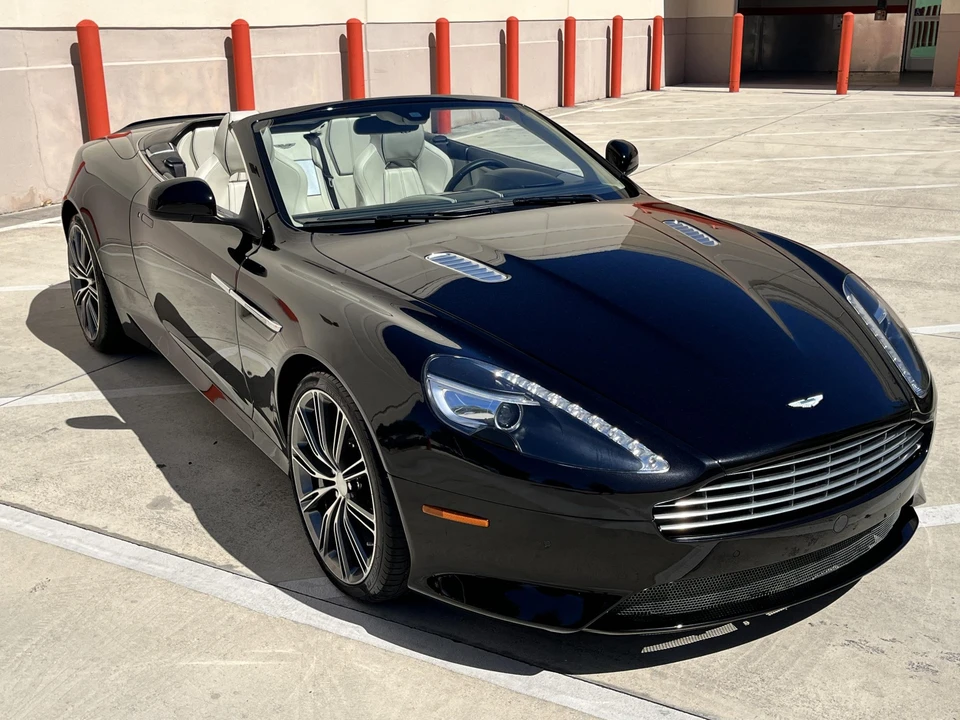 2014 Aston Martin DB9 - Image 10 of 31
