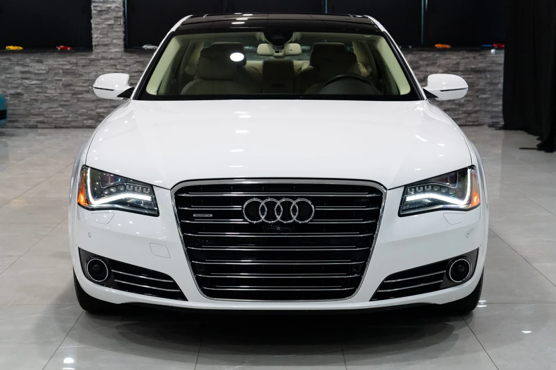 2014 Audi D4 A8 - Image 5 of 31