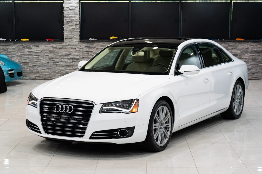 2014 Audi D4 A8 - Image 13 of 31