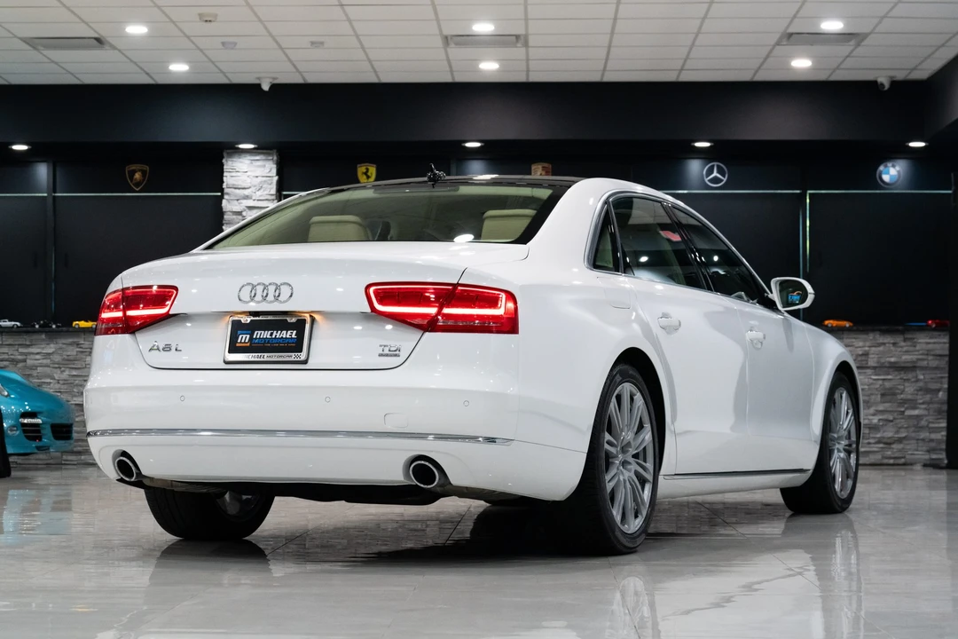 2014 Audi D4 A8 - Image 31 of 31