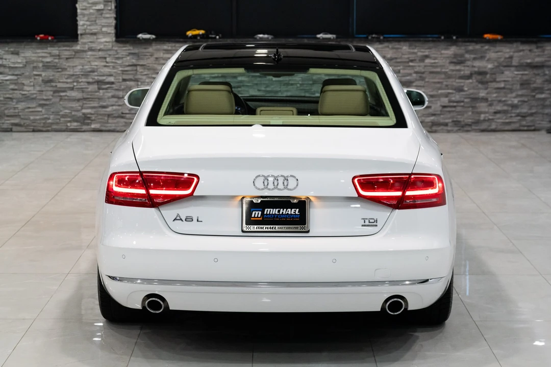 2014 Audi D4 A8 - Image 28 of 31