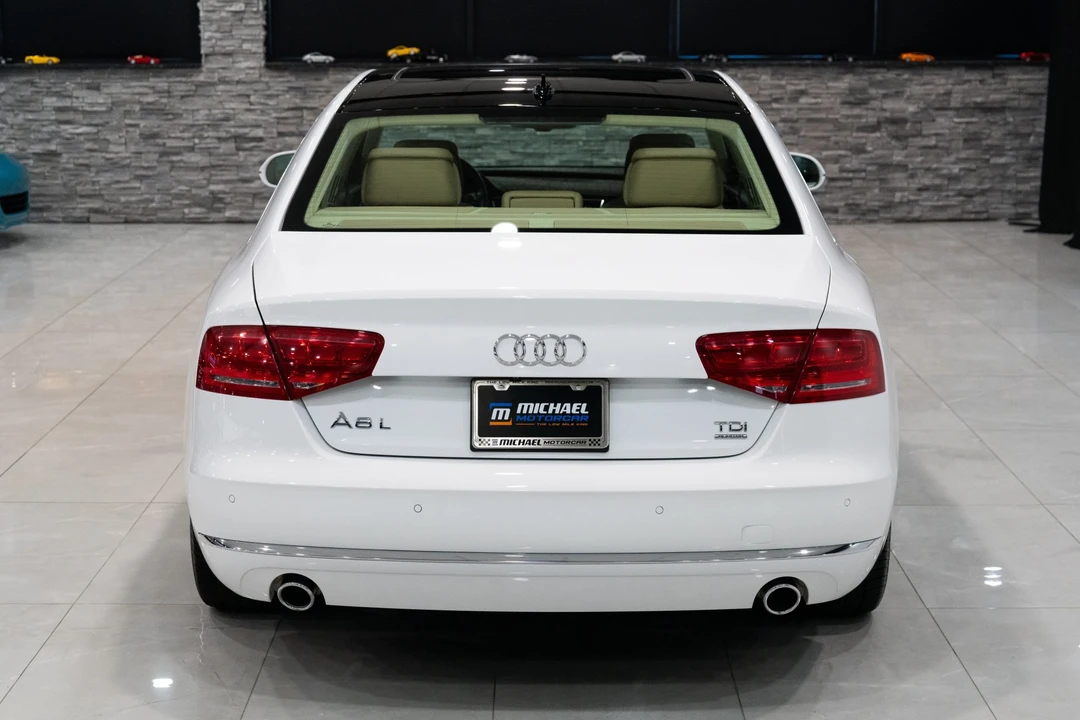 2014 Audi D4 A8 - Image 30 of 31