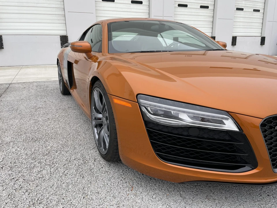 2014 Audi 42 R8 - Image 15 of 31
