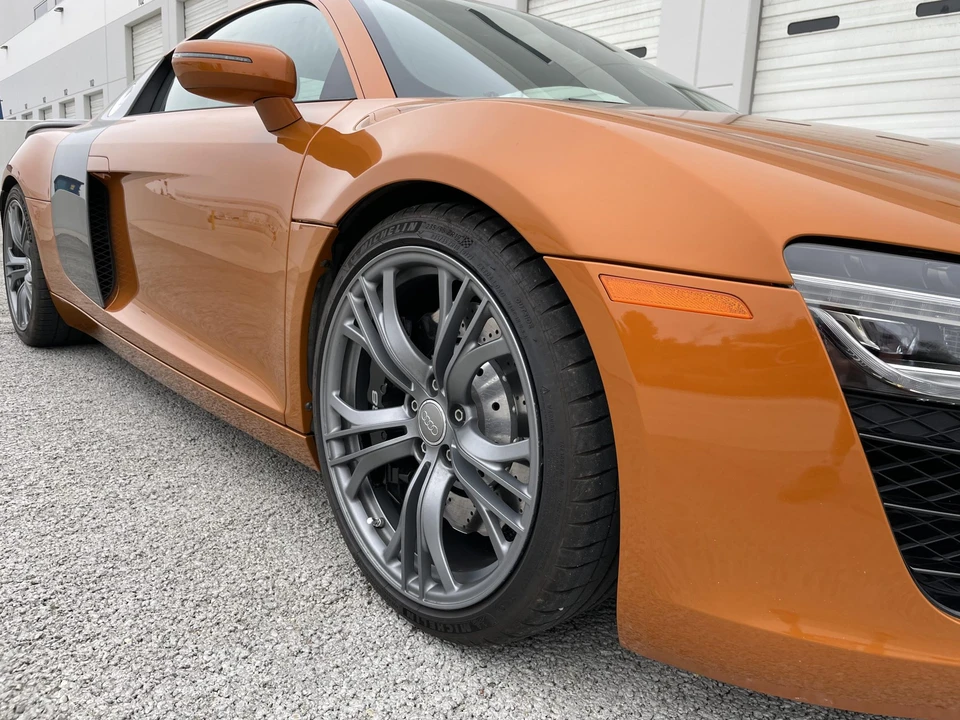 2014 Audi 42 R8 - Image 13 of 31