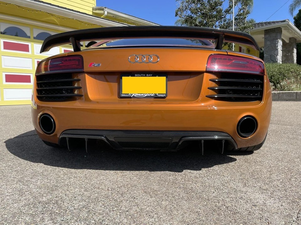 2014 Audi 42 R8 - Image 9 of 31