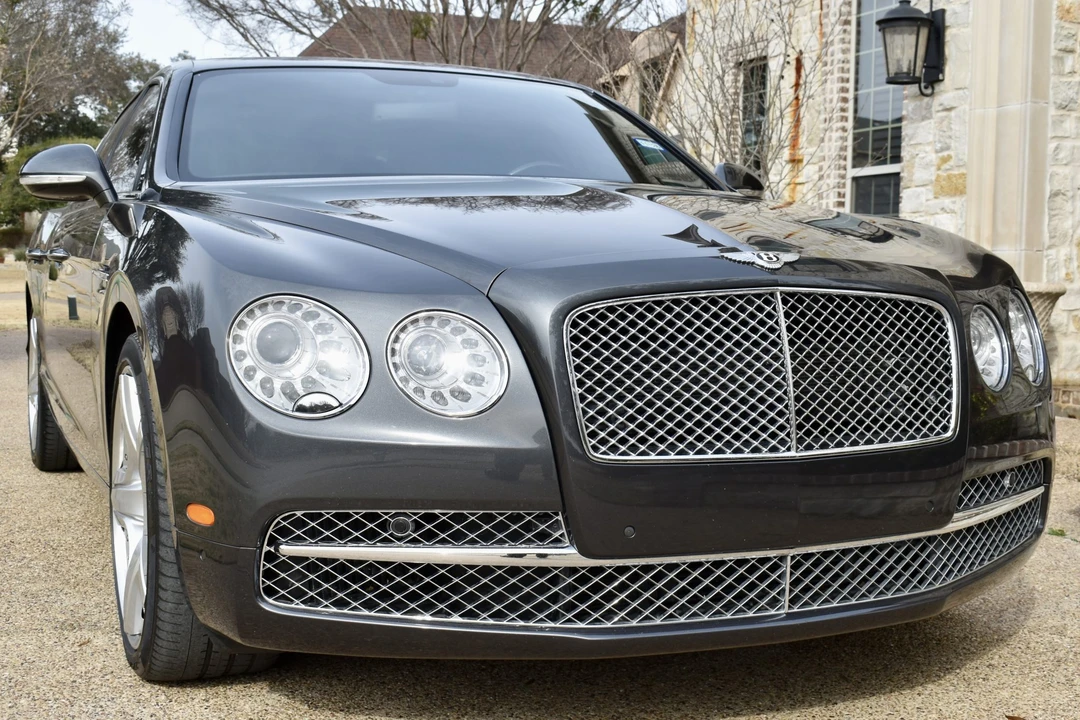 2014 Bentley Continental Flying Spur - Image 2 of 31