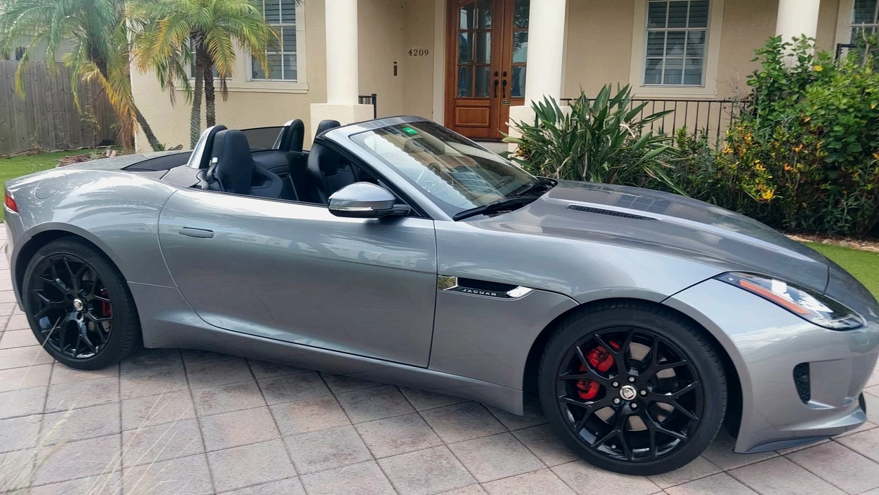 2014 Jaguar F-Type 1st Gen - Image 25 of 31