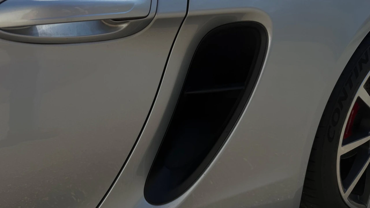 2014 Porsche 981 Cayman S - Image 29 of 31