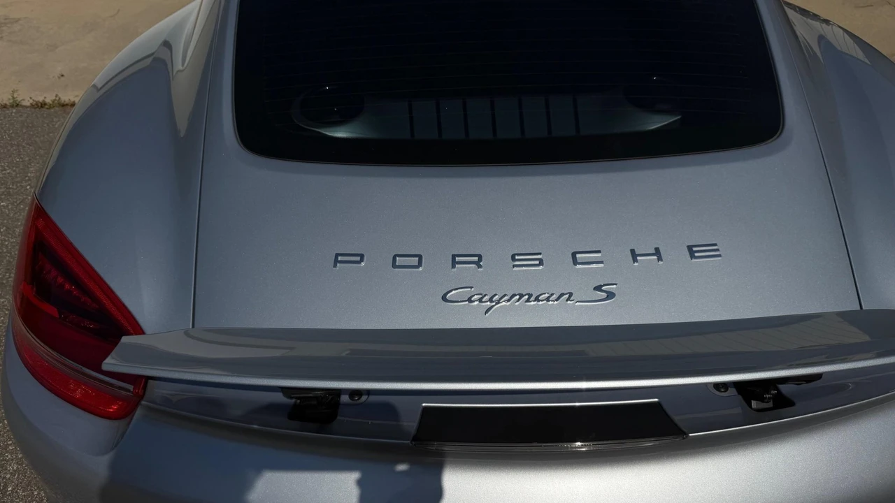 2014 Porsche 981 Cayman S - Image 13 of 31