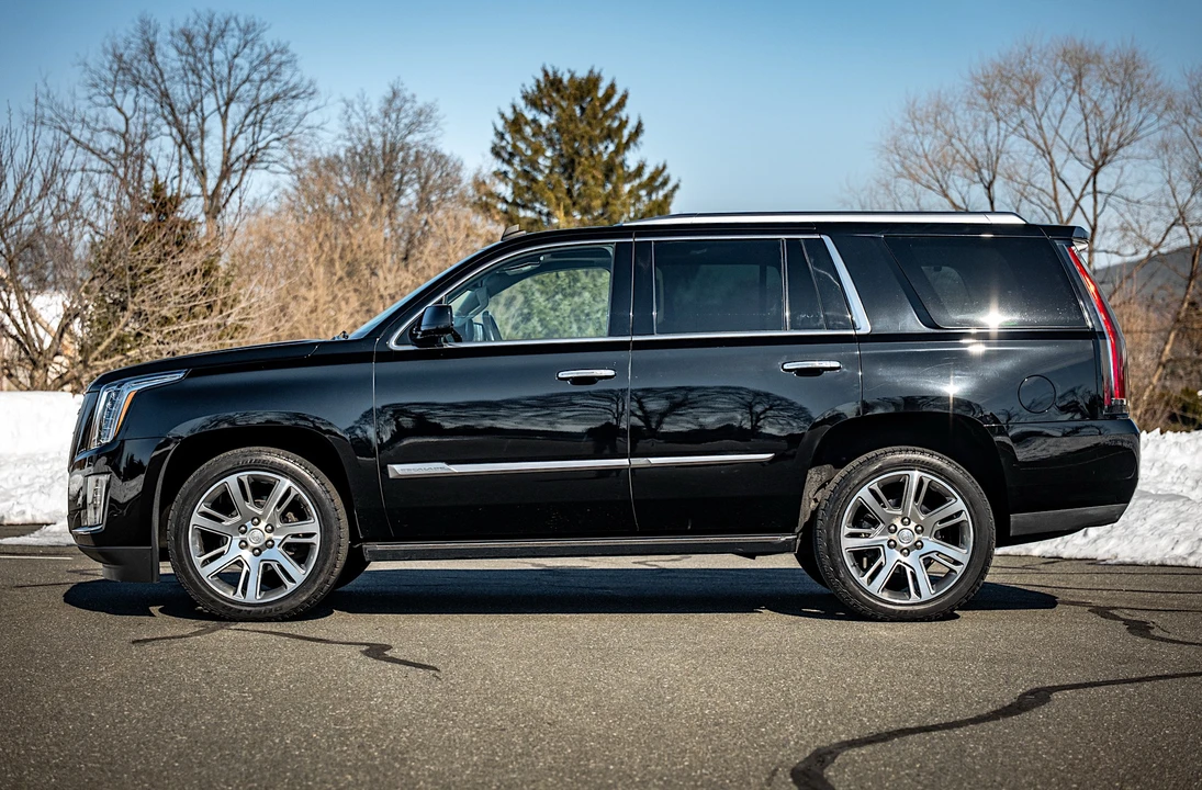 2015 Cadillac Escalade 4th Gen - Image 10 of 31