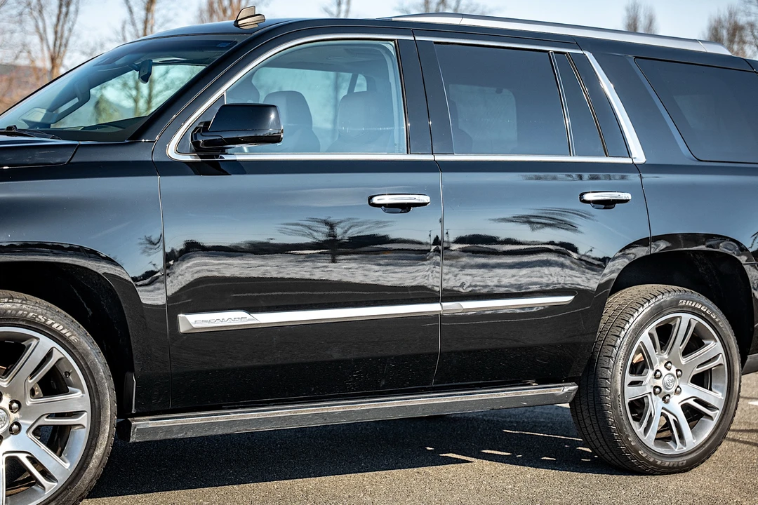 2015 Cadillac Escalade 4th Gen - Image 31 of 31