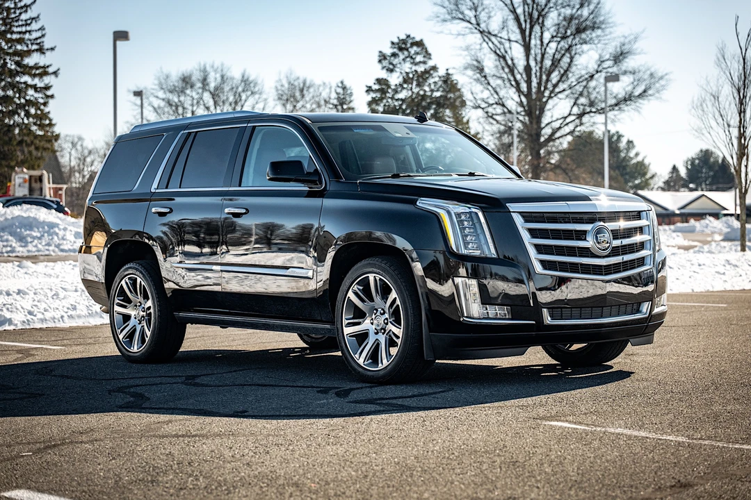 2015 Cadillac Escalade 4th Gen - Image 30 of 31