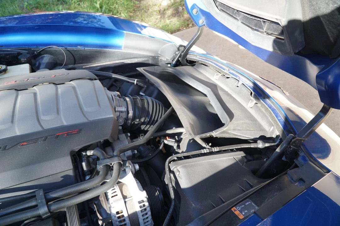 2015 Chevrolet Corvette C7 - Image 6 of 8