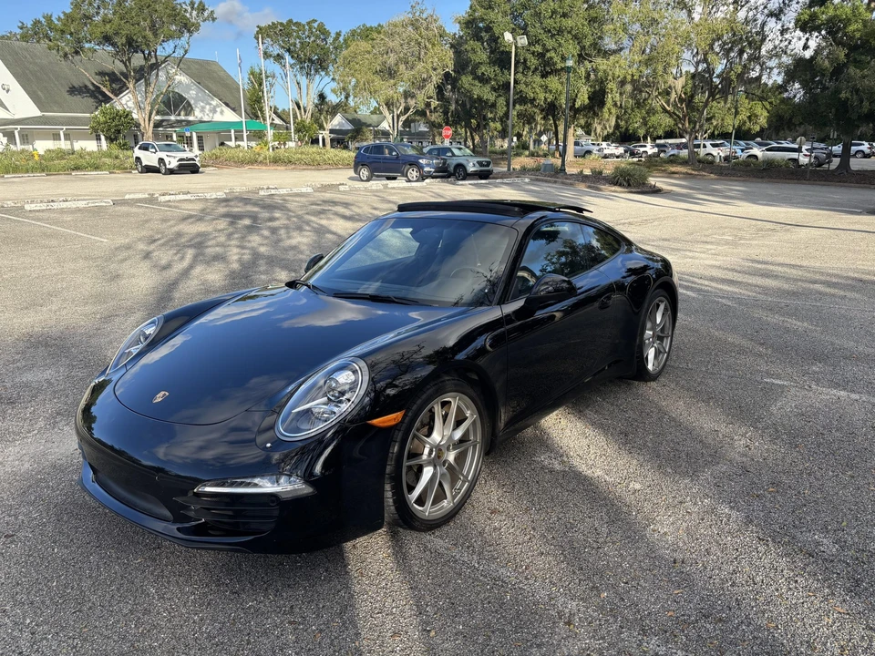 2015 Porsche 991 Carrera - Image 2 of 31