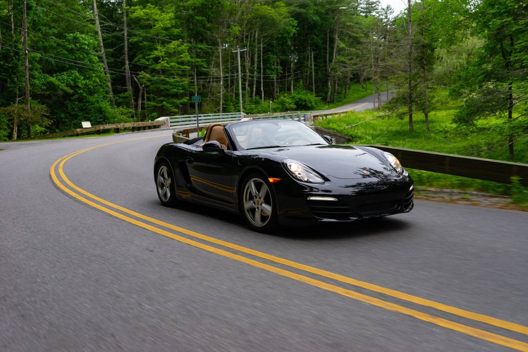 2015 Porsche 981 Boxster - Image 3 of 31