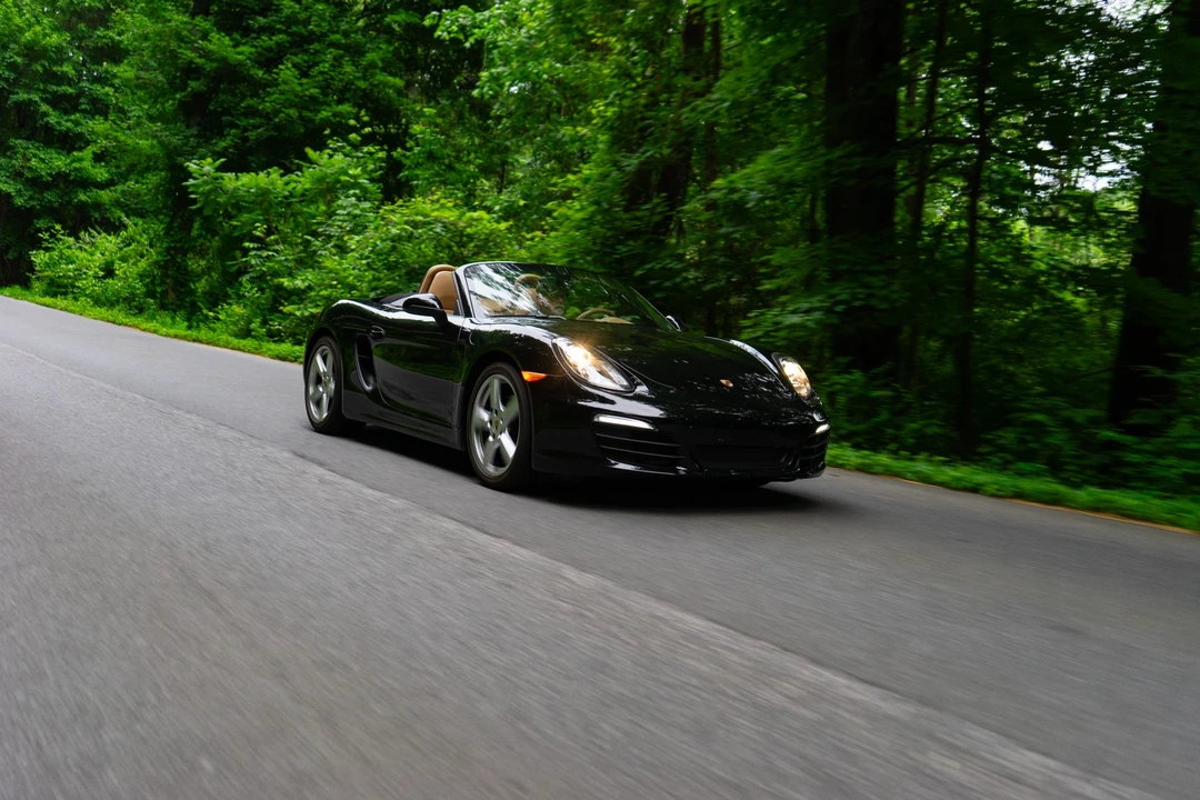 2015 Porsche 981 Boxster - Image 4 of 31