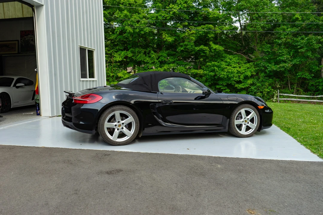 2015 Porsche 981 Boxster - Image 26 of 31