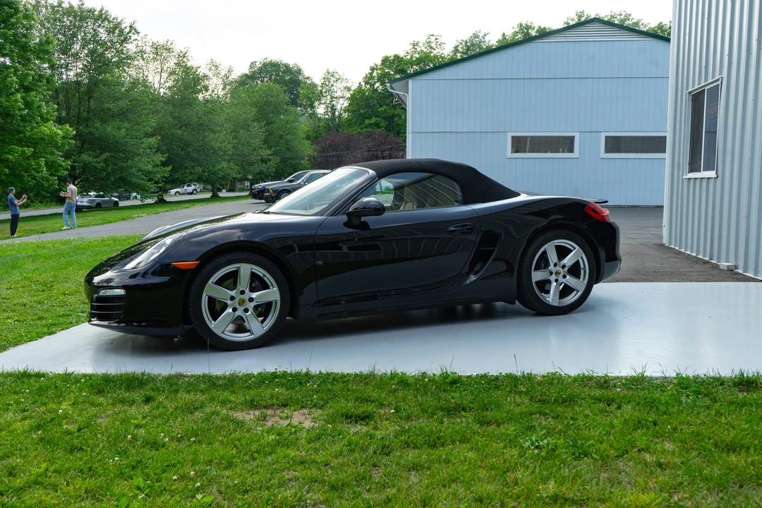 2015 Porsche 981 Boxster - Image 13 of 31
