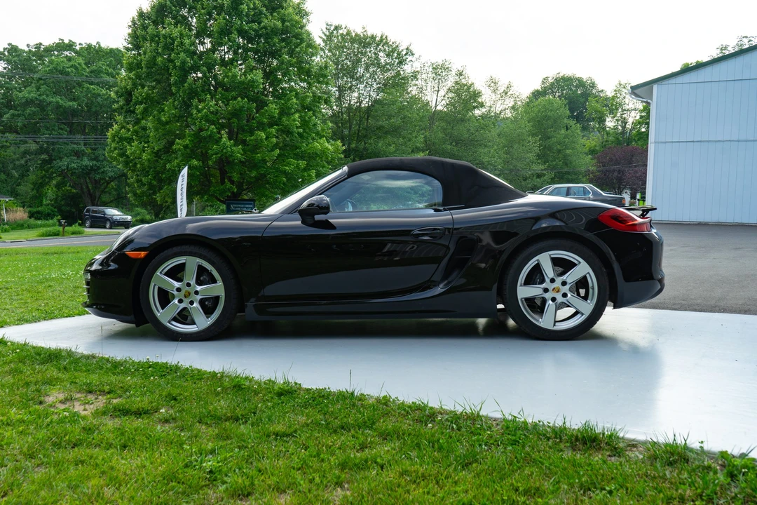 2015 Porsche 981 Boxster - Image 15 of 31