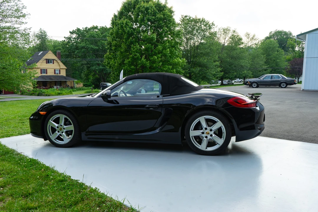 2015 Porsche 981 Boxster - Image 16 of 31