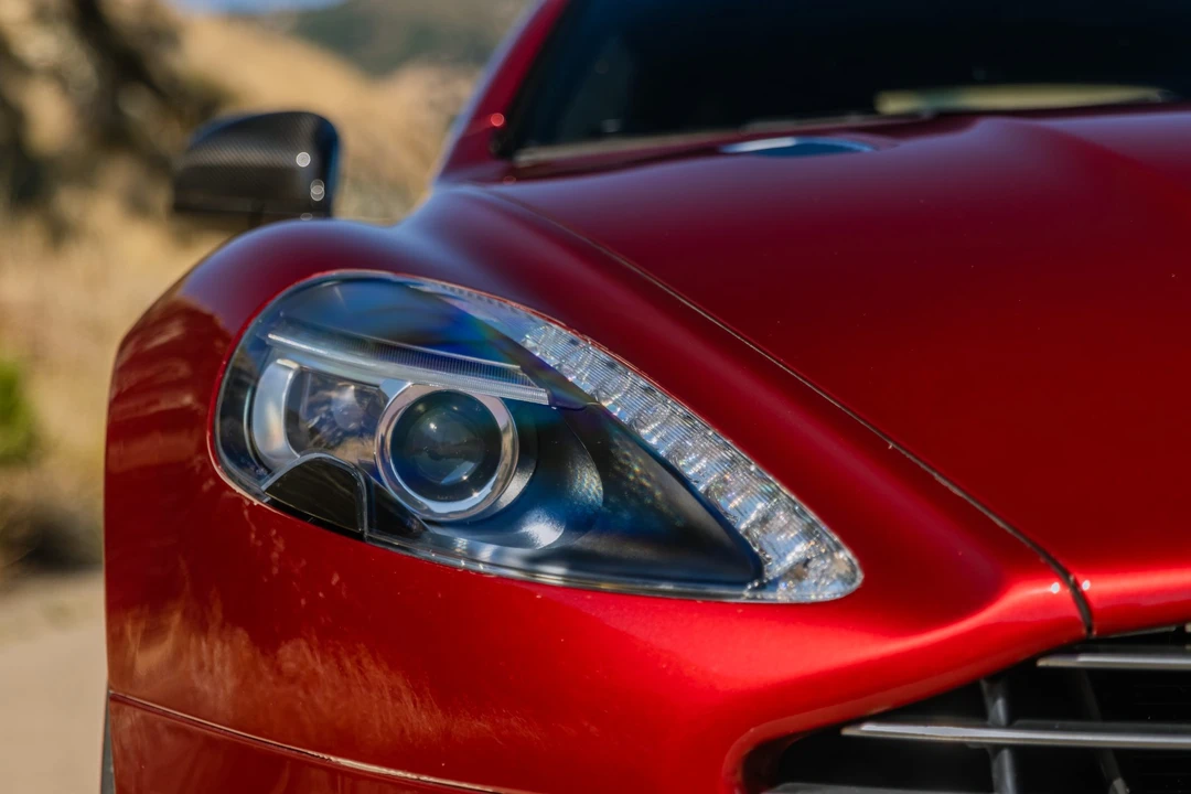 2016 Aston Martin Rapide - Image 18 of 31