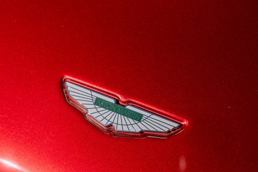 2016 Aston Martin Rapide - Image 24 of 31