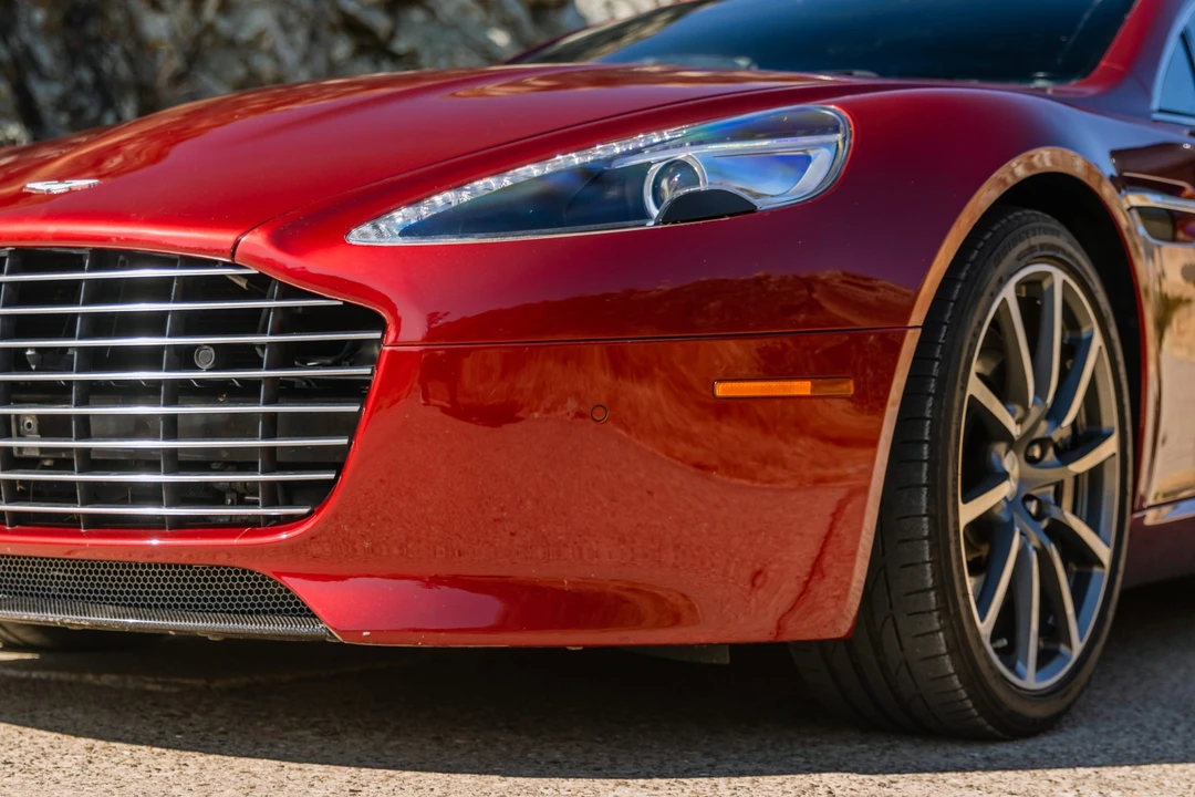 2016 Aston Martin Rapide - Image 15 of 31