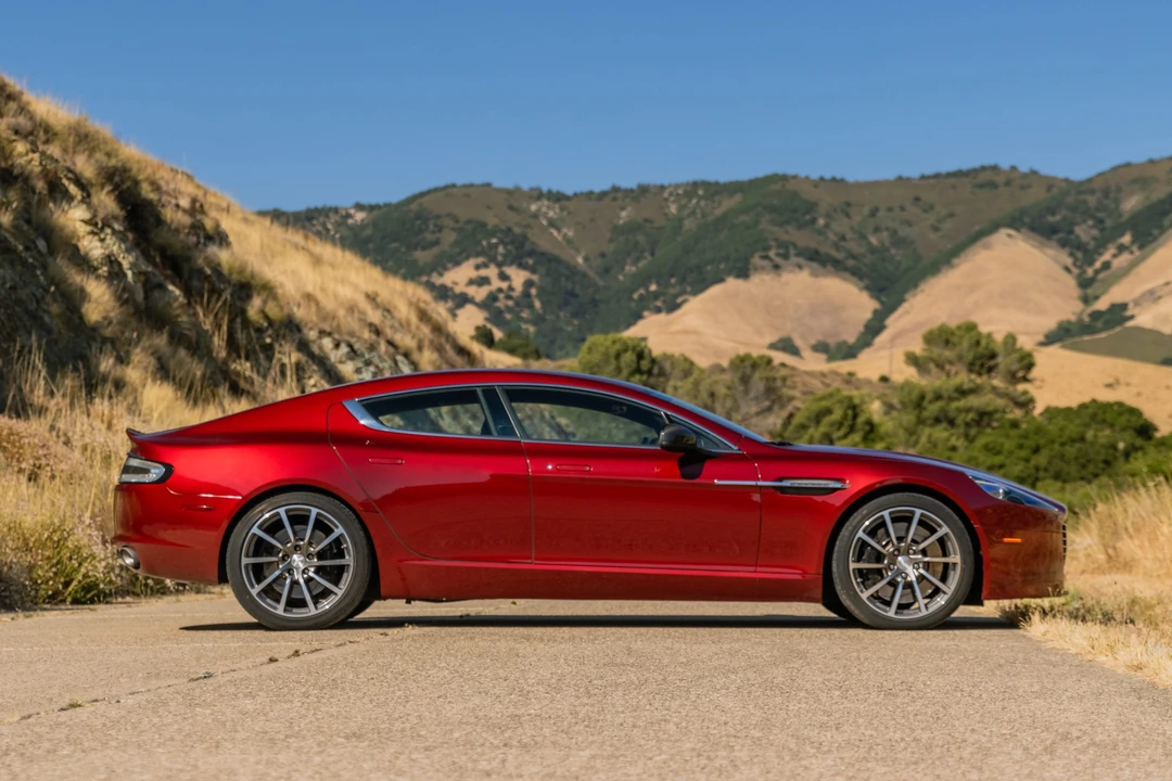 2016 Aston Martin Rapide - Image 4 of 31